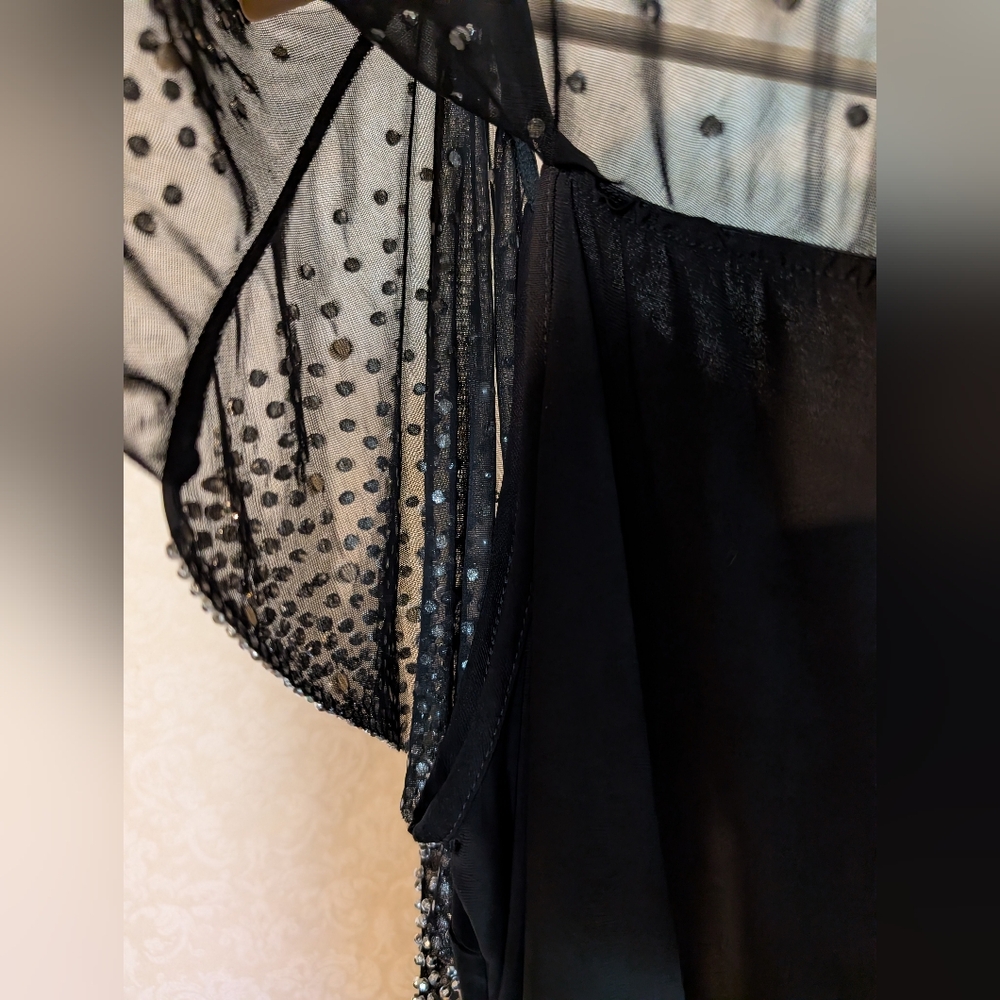 Roz & Ali Little Black Dress With Sheer Beaded Cape Neck Sleeve Detail Sz.Large - Picture 14 of 16